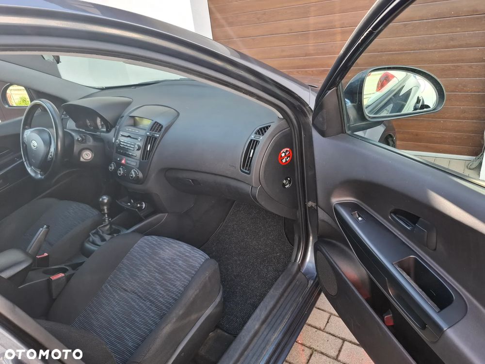 Kia Ceed 1.6 Crdi Comfort - 9