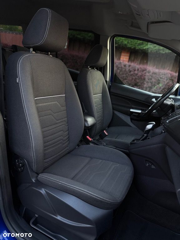 Ford Tourneo Connect Grand - 36