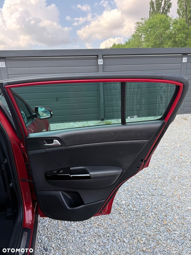 Kia Sportage 1.6 T-GDI AWD DCT GT LINE - 24