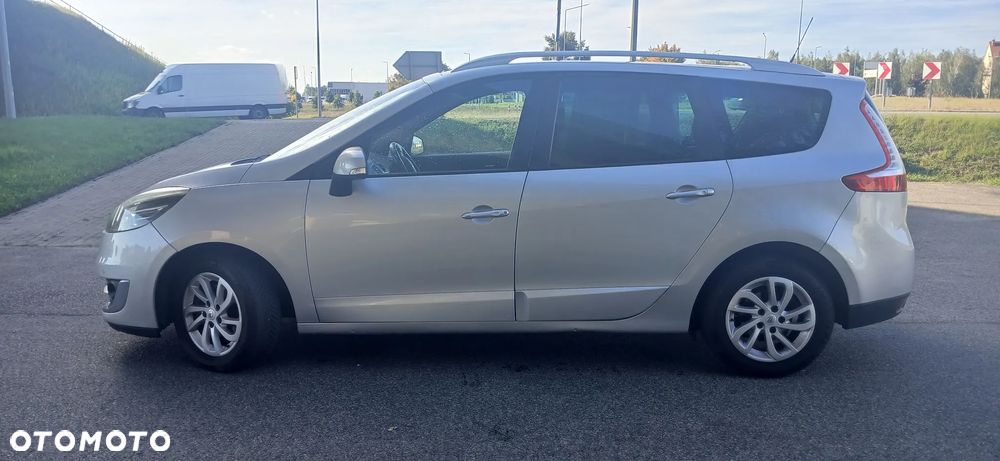 Renault Scenic - 6