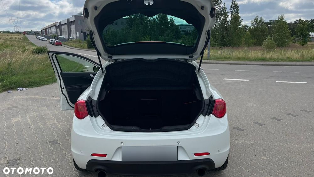 Alfa Romeo Giulietta 1750 TBi QV TCT - 21