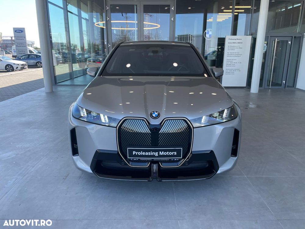 BMW iX xDrive45 - 3