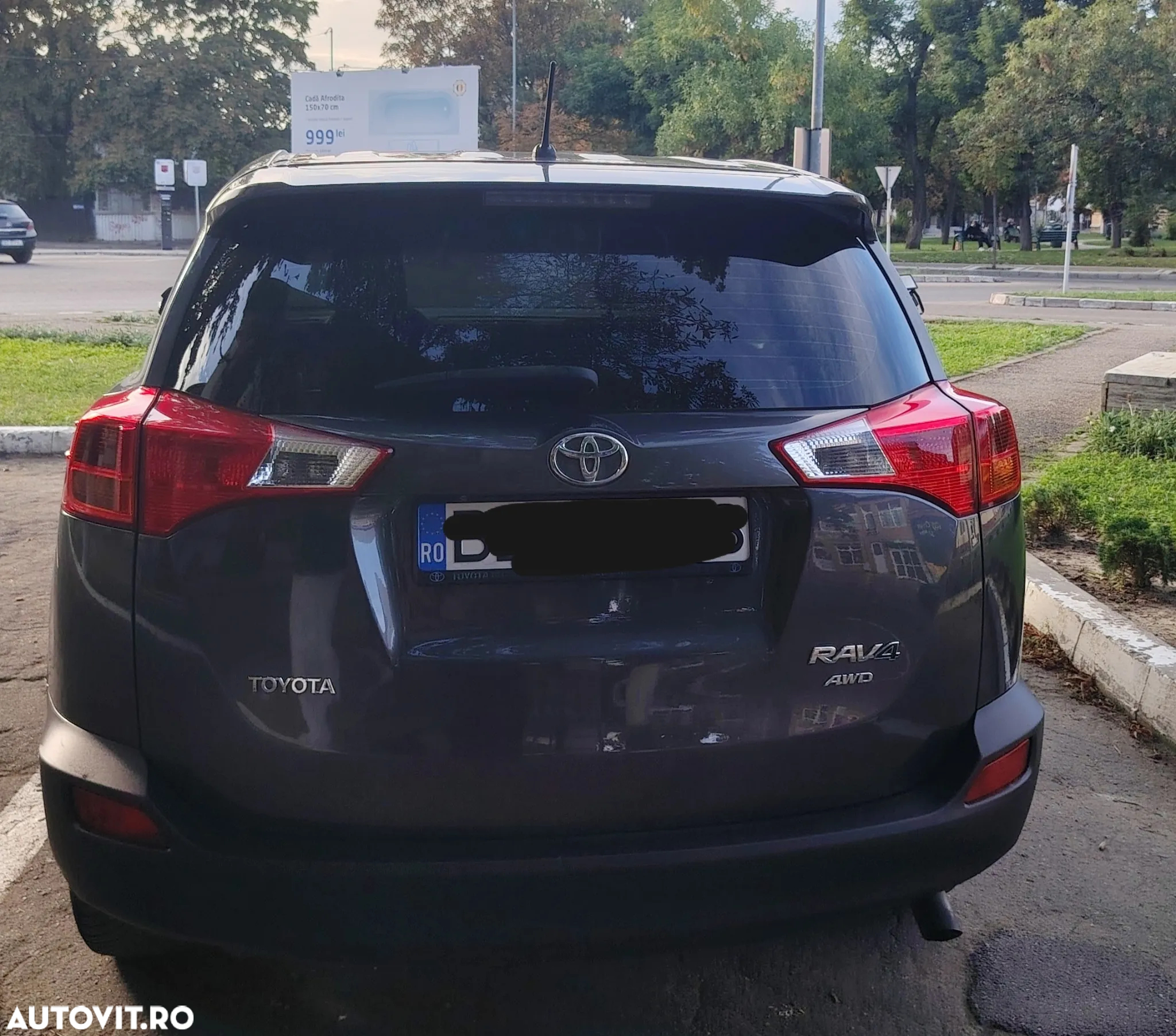 Toyota RAV4 - 5