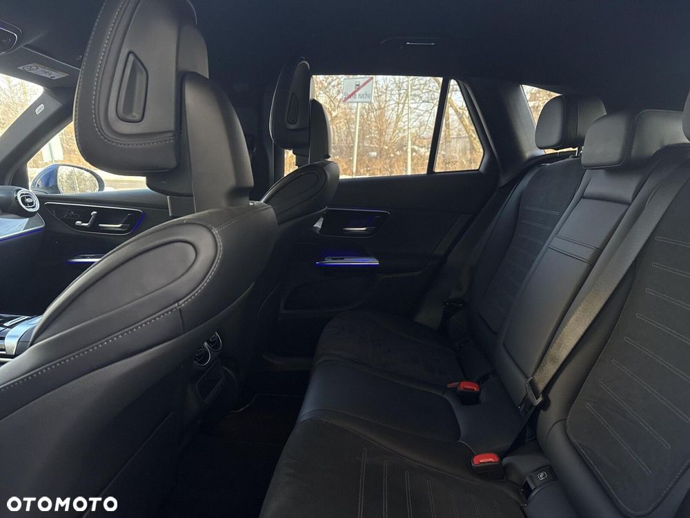Mercedes-Benz GLC - 19