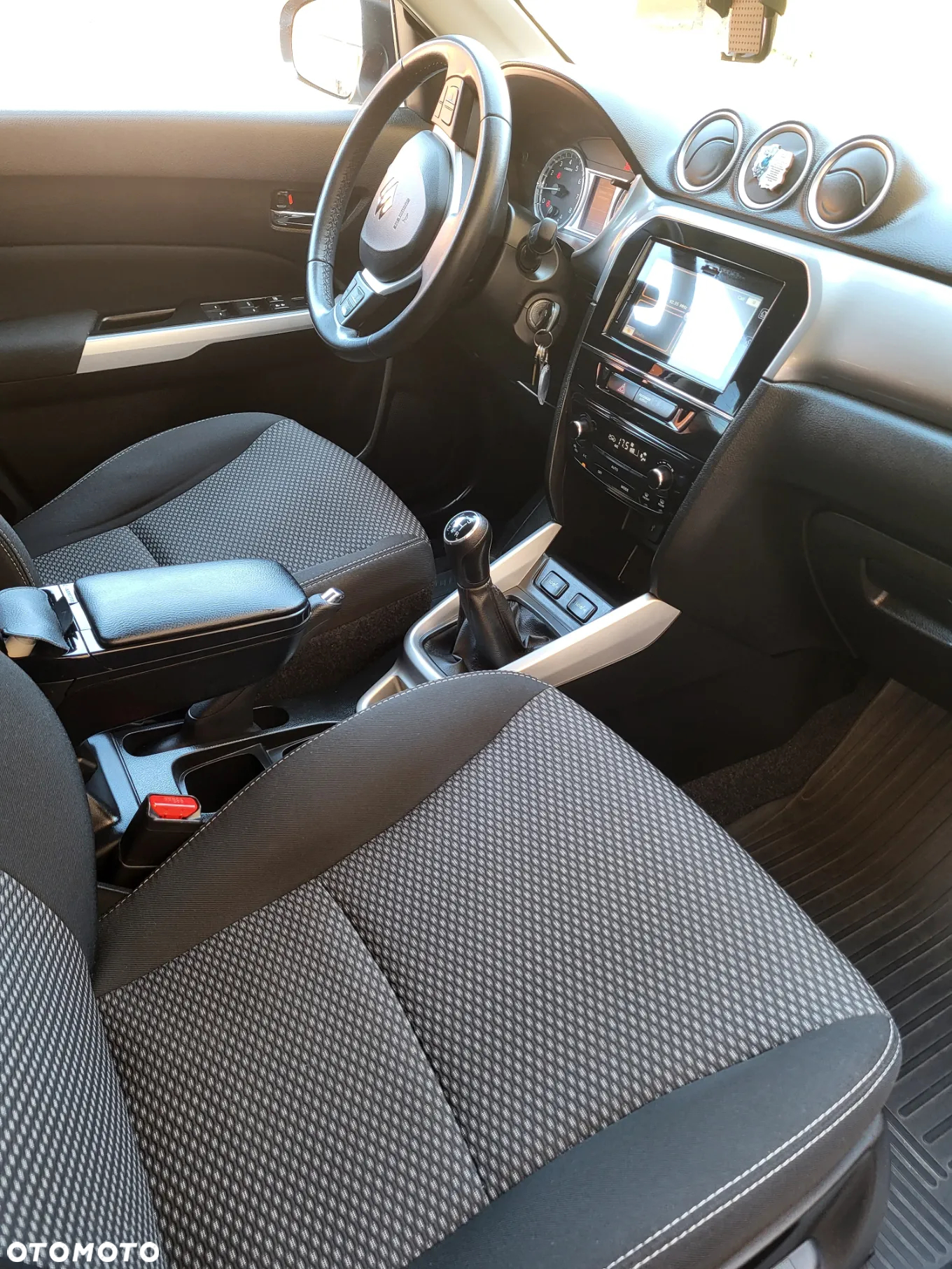Suzuki Vitara 1.6 Comfort 2WD - 3