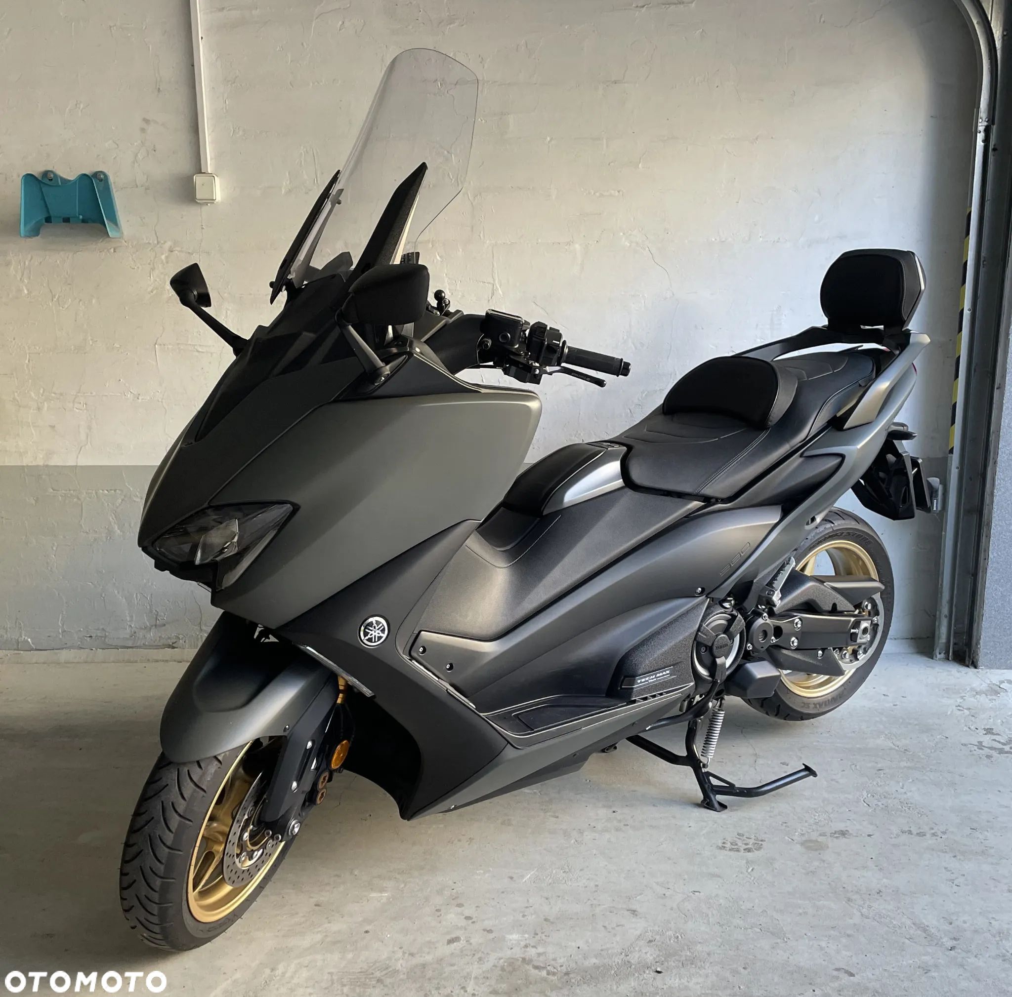 Yamaha Tmax - 1