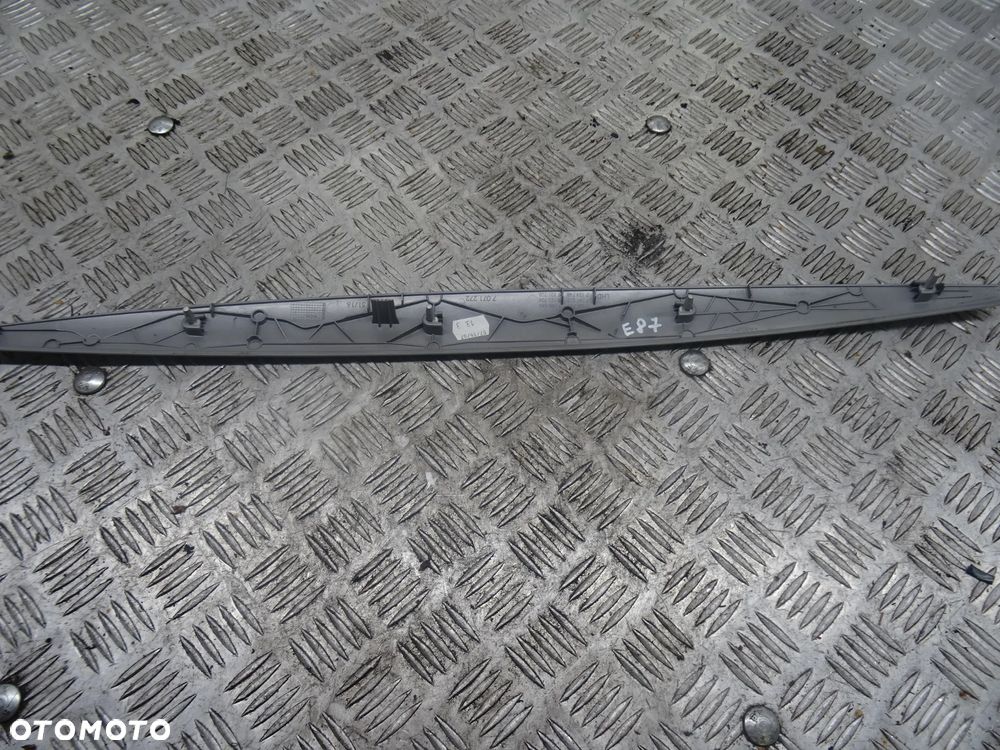 BMW E87 04-07 2.0B LISTWA DEKOR KONSOLI 7071272 - 2