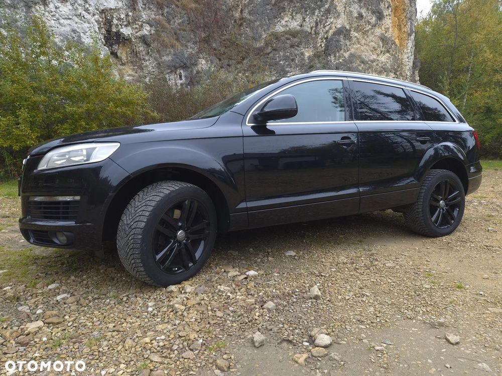Audi Q7 4.2 FSI Quattro Tiptr - 1