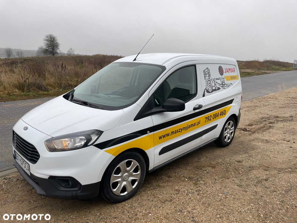 Ford Transit Courier - 1