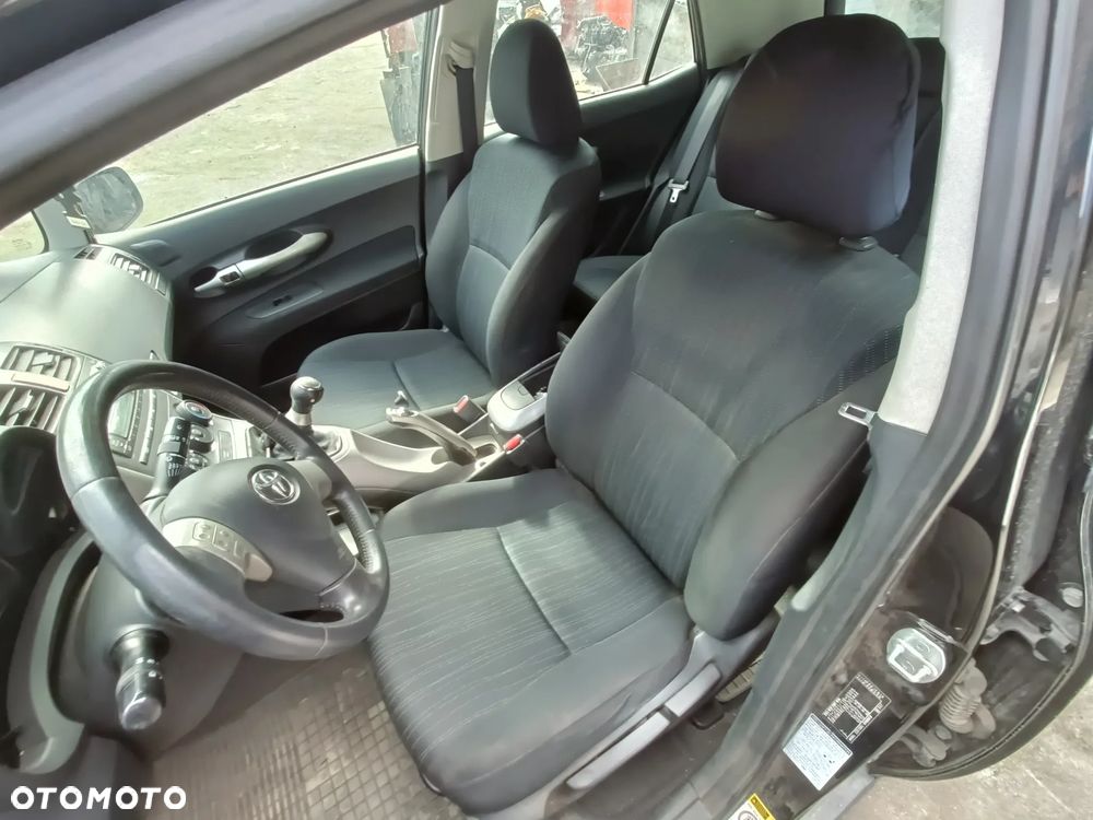 TOYOTA AURIS I 06-09 2007 r. 5D HB fotel kierowcy i pasażera + kanapa tylna * - 1