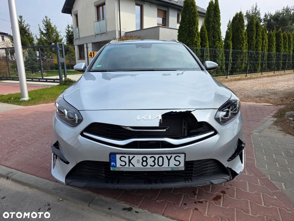 Kia Ceed 1.5 T-GDI M DCT - 4