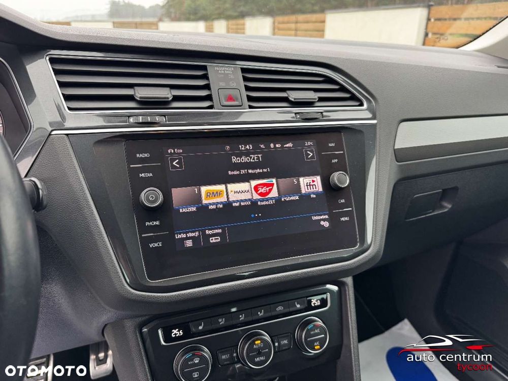 Volkswagen Tiguan - 15