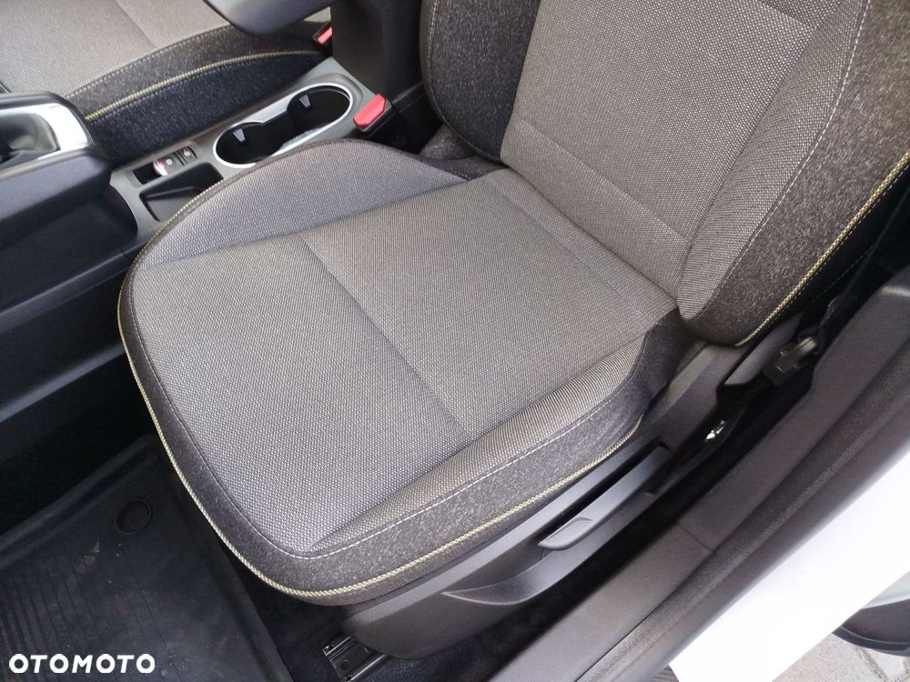 Renault Captur 1.0 TCe Techno - 12