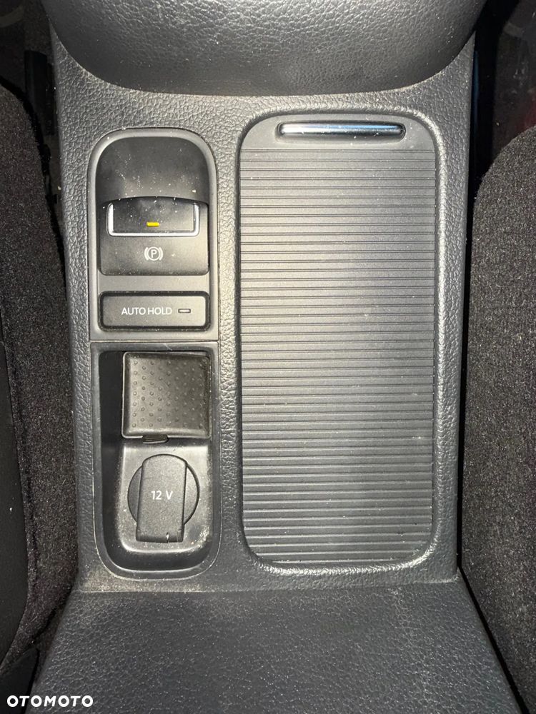 Volkswagen Sharan 2.0 TDI DSG (BlueMotion Technology) Highline - 29