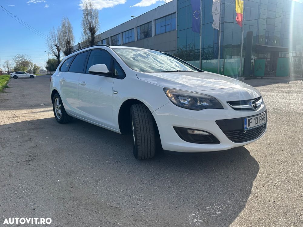 Opel Astra 1.6 CDTI ECOTEC ECOFlex Start/Stop Selection - 2