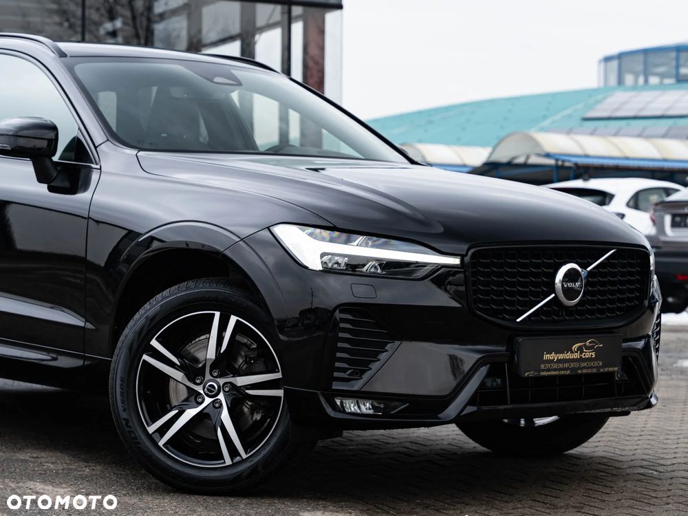 Volvo XC 60 B4 D AWD Plus Dark - 9