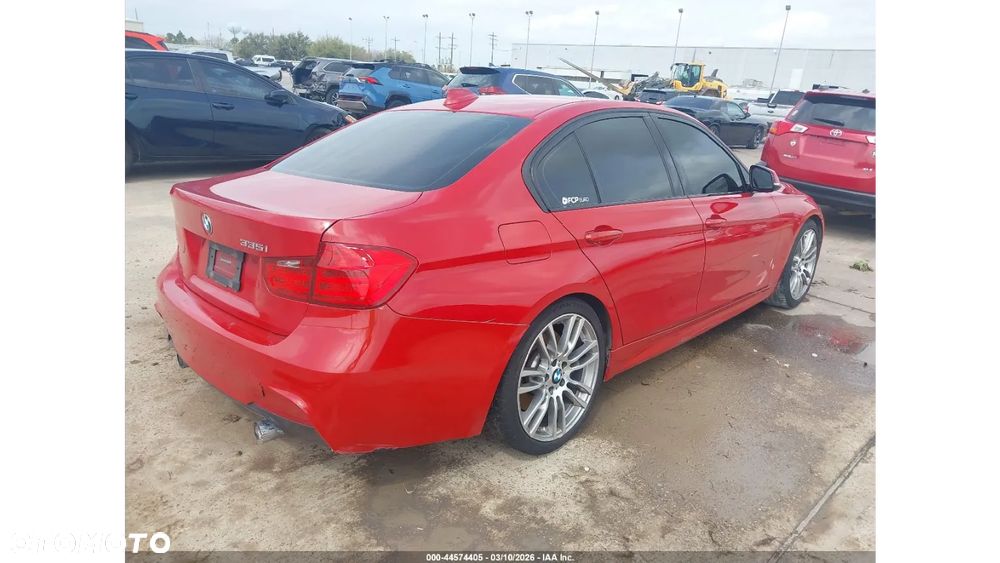 BMW Seria 3 335i Sport Line - 6