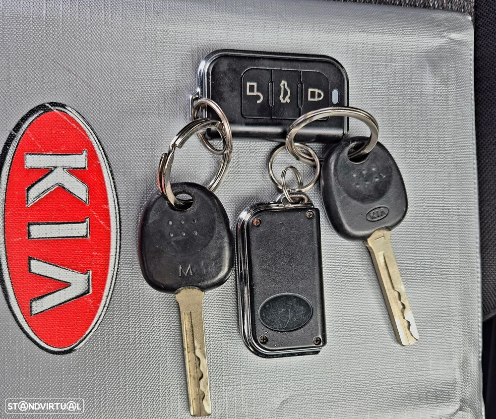 Kia Picanto 1.0 Fifa World Cup Edition - 37