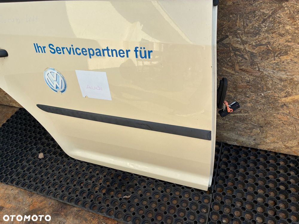 VW TOURAN MK1 LIFT DRZWI TYŁ TYLNIE  PRAWE PRAWY - 6