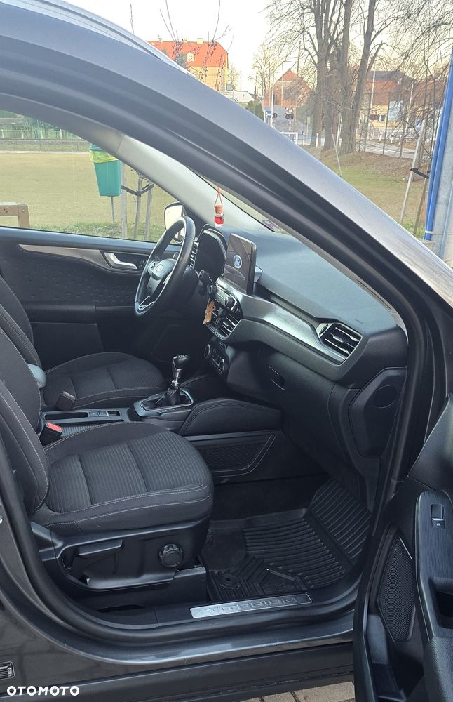 Ford Kuga 2.0 EcoBlue Hybrid TITANIUM - 9