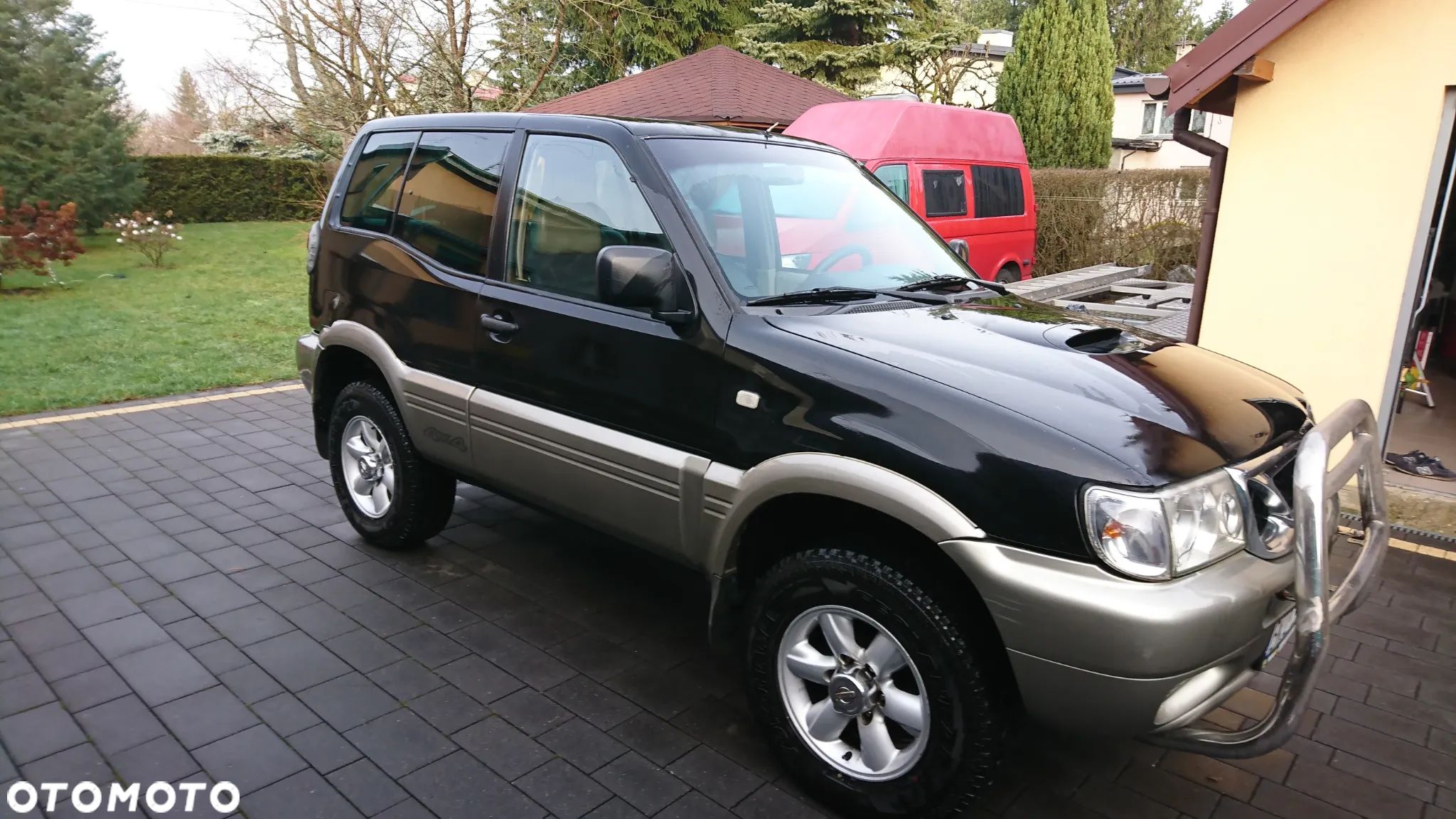 Nissan Terrano - 1