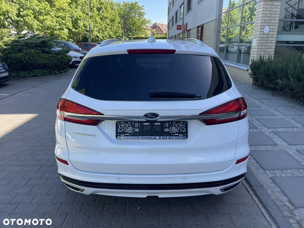 Ford Mondeo - 8