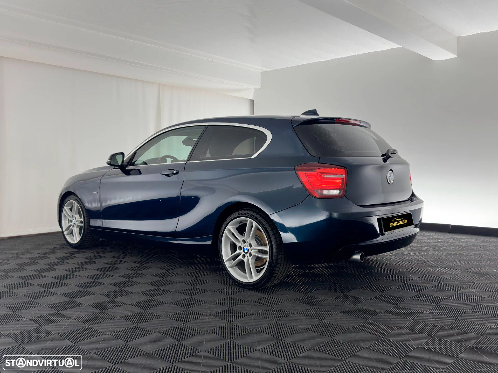 BMW 116 d EDynamics Line Urban - 4
