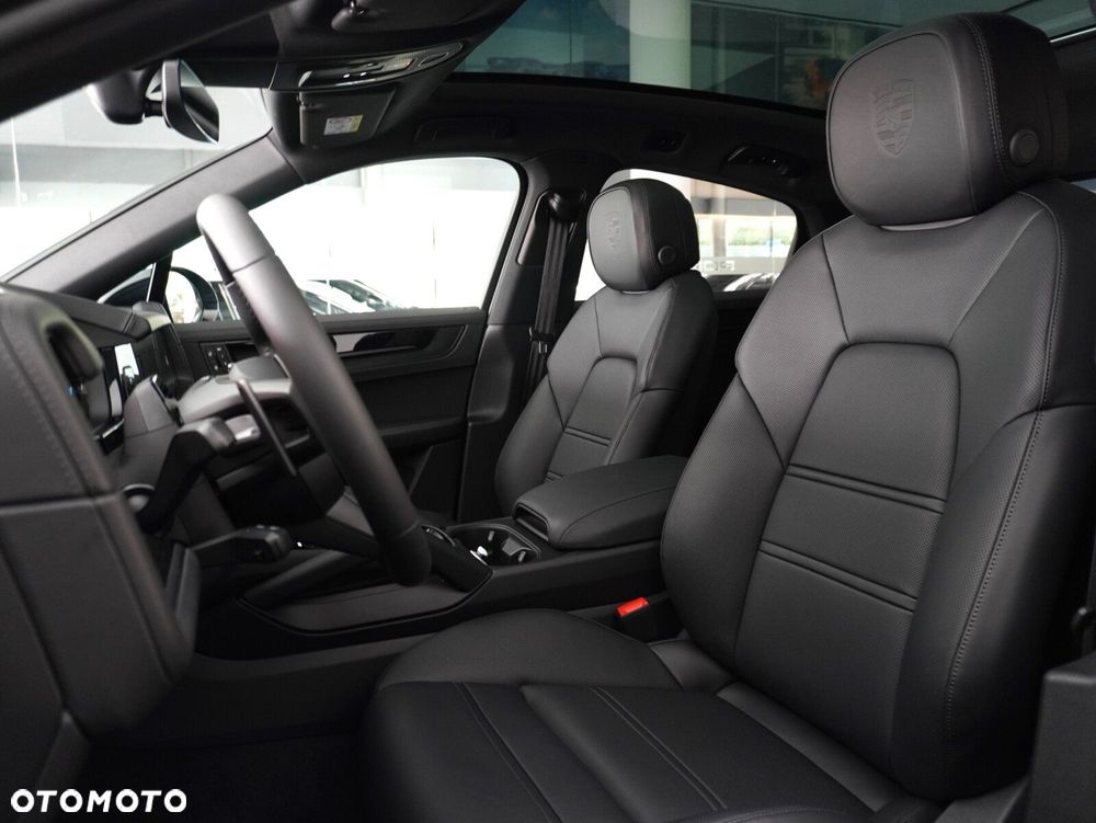 Porsche Cayenne Black Edition - 30