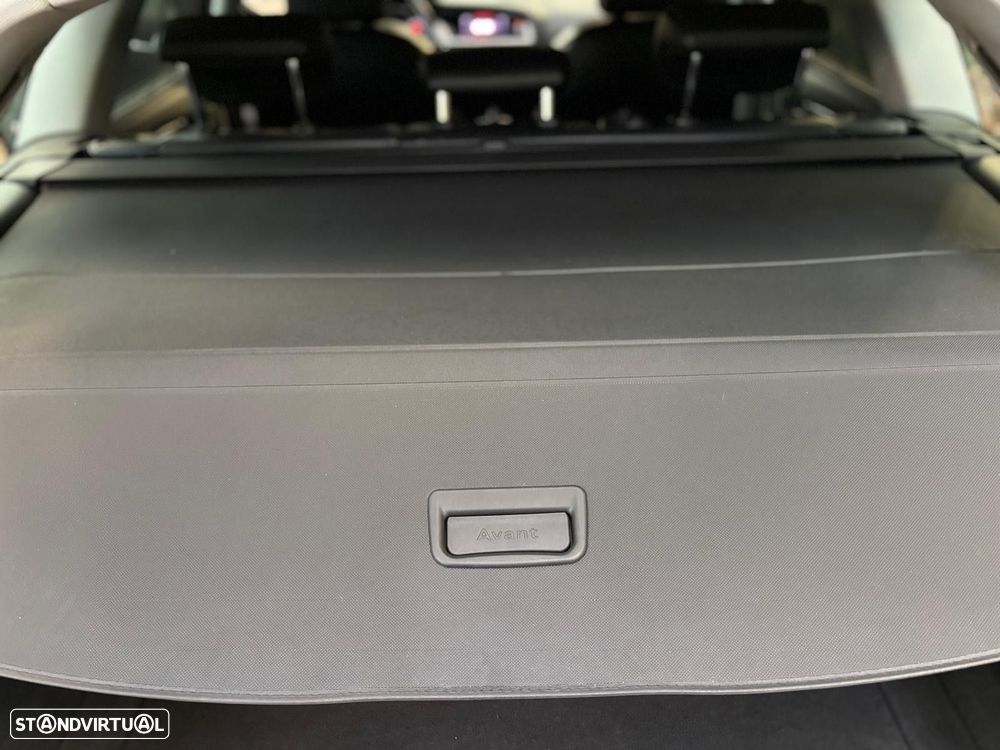 Audi A4 Avant 2.0 TDI S-line - 35