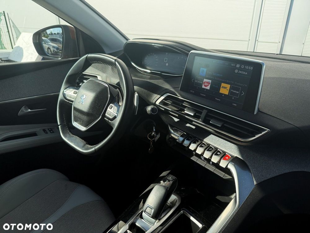 Peugeot 3008 1.2 PureTech Allure S&S EAT8 - 27