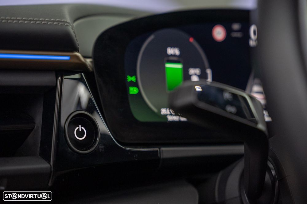 Porsche Macan Electric 4 - 32