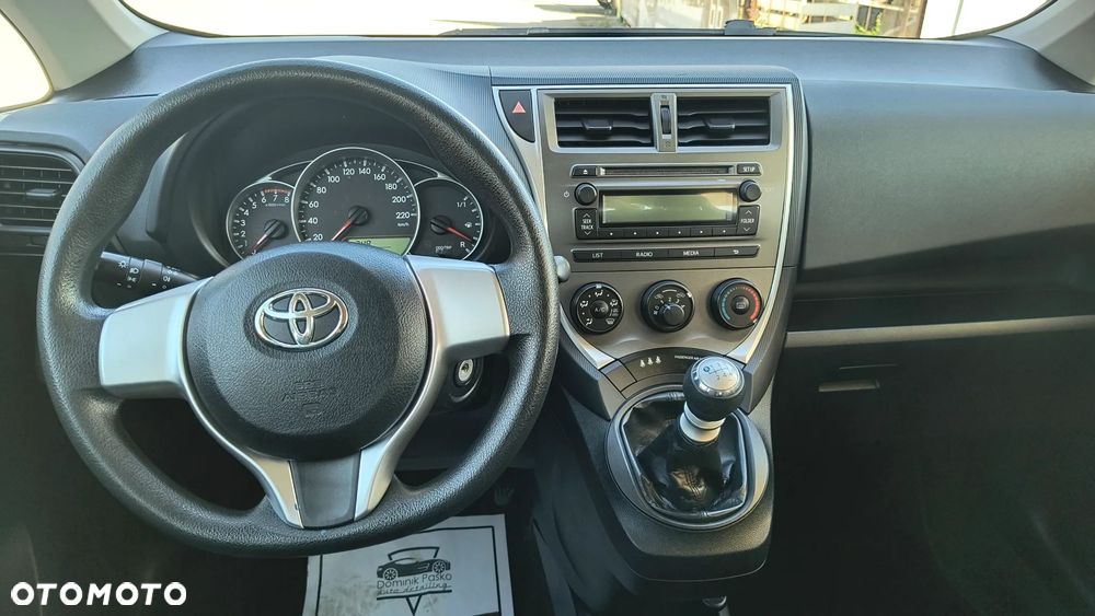 Toyota Verso S 1.33 Life - 11