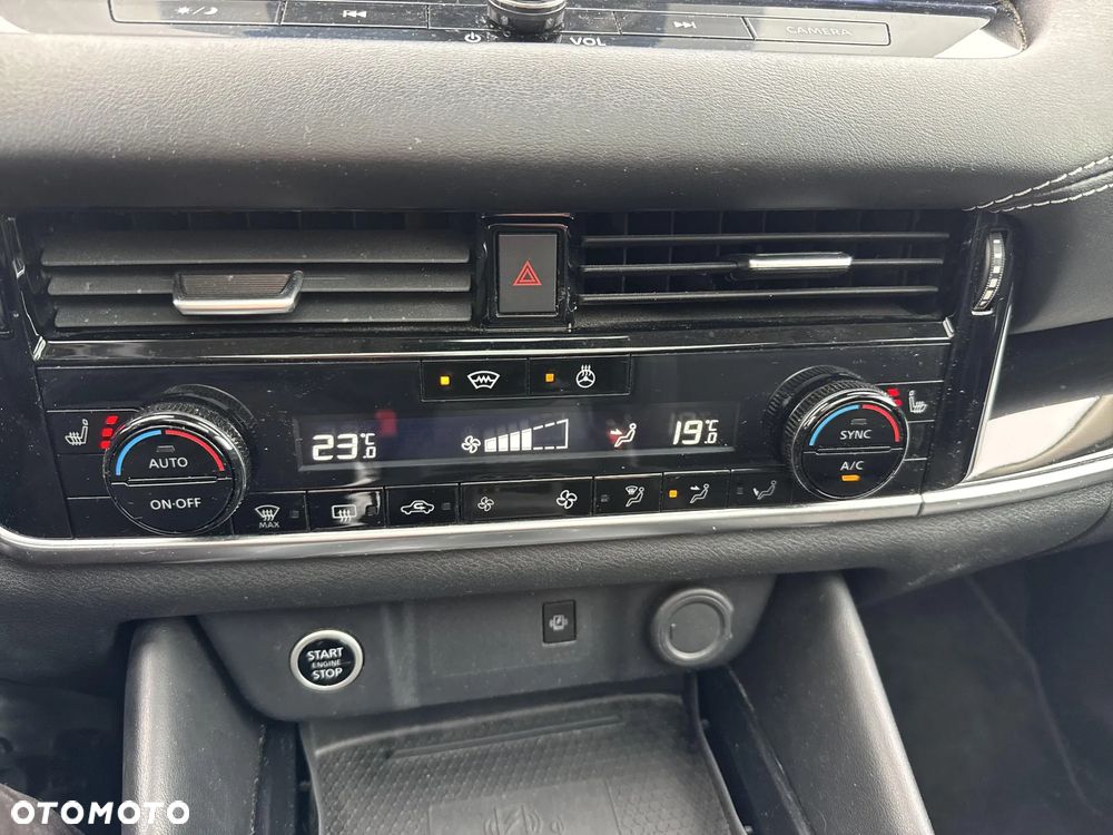 Nissan Qashqai 1.3 DIG-T MHEV N-Connecta Xtronic - 15