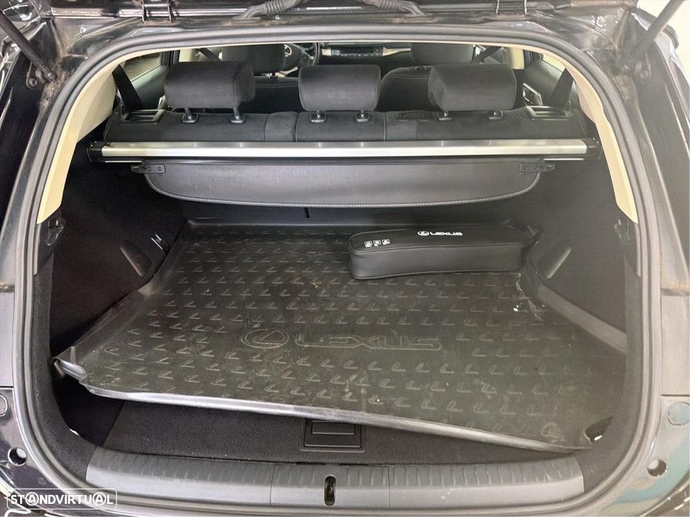 Lexus CT 200h Business - 11