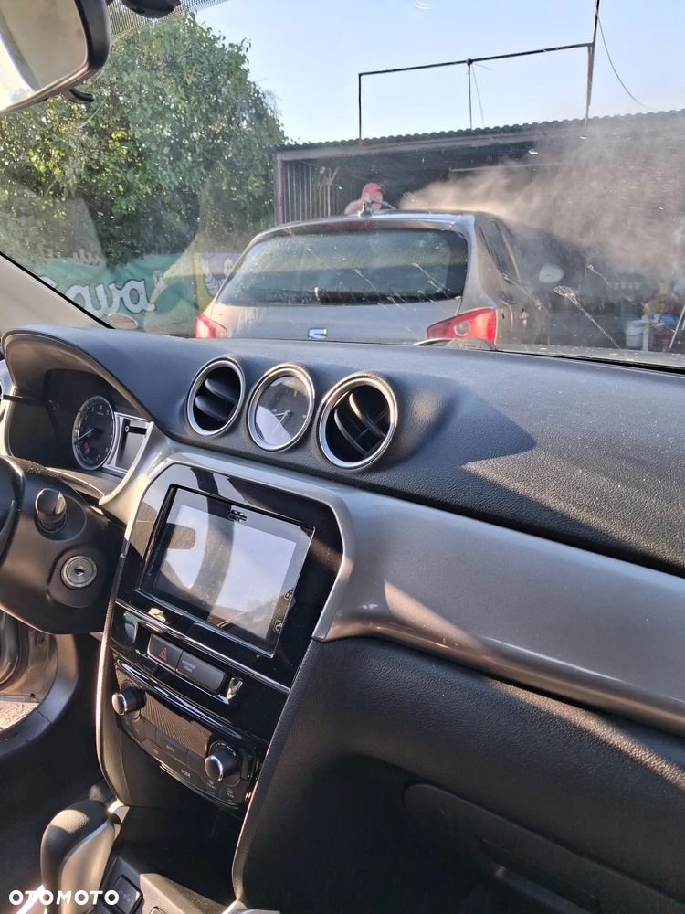Suzuki Vitara - 9