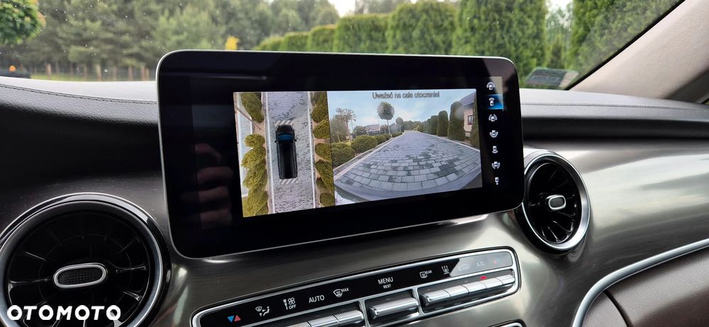 Mercedes-Benz Klasa V 300 d 4-Matic Exclusive 9G-Tronic (d³ugi) - 29