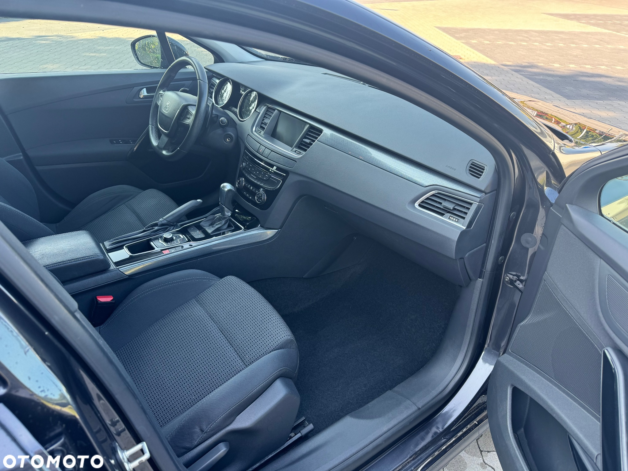 Peugeot 508 2.0 HDi Allure - 2