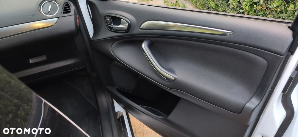 Ford S-Max 2.0 TDCi DPF Titanium - 23
