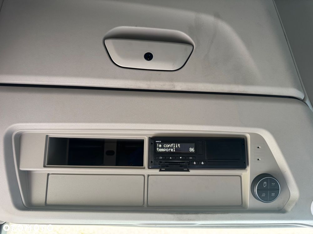 Iveco S-WAY 570 - 22