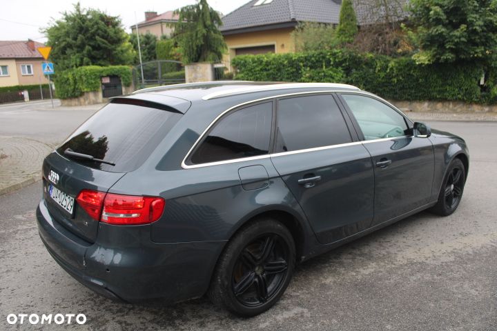 Audi A4 Limousine - 19