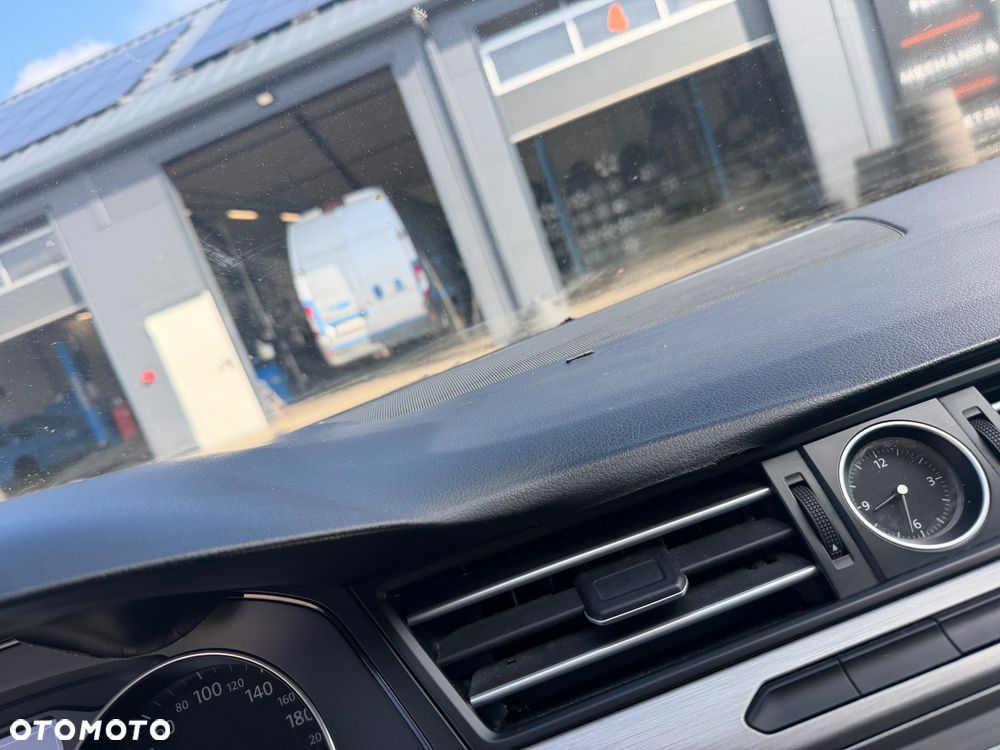 Volkswagen Passat 2.0 TDI SCR DSG - 13