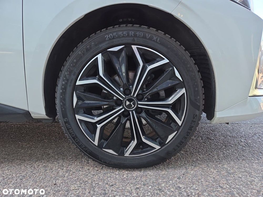 DS Automobiles DS 4 1.5 BlueHDi Étoile Nappa - 11