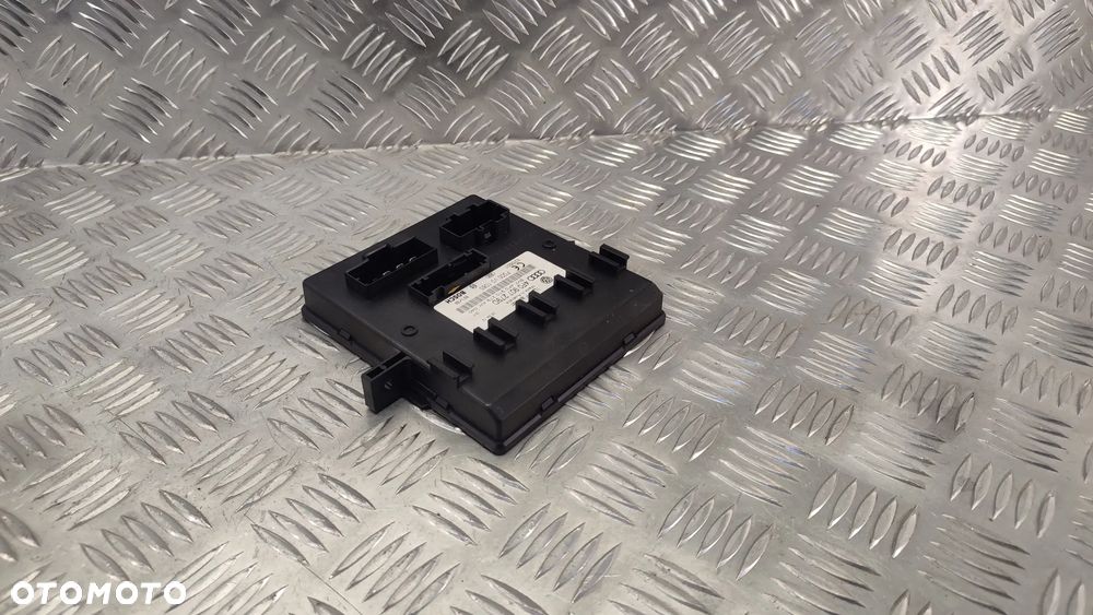 AUDI Q7 4L LIFT 09-15R STEROWNIK MODUL SWIATEL KOMFORTU 4F0907279 D 4F0907279 AH 4F0907279D 4F0907279AH - 3