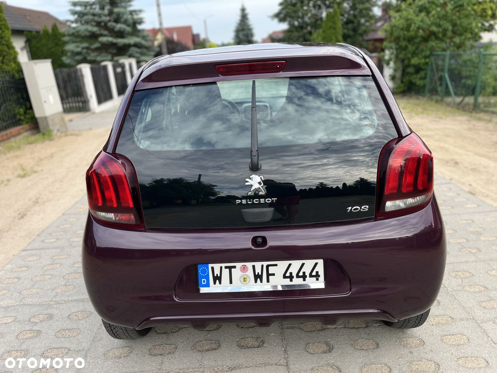 Peugeot 108 - 24