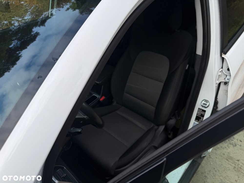 Hyundai Tucson 1.6 GDI BlueDrive Comfort 2WD - 28