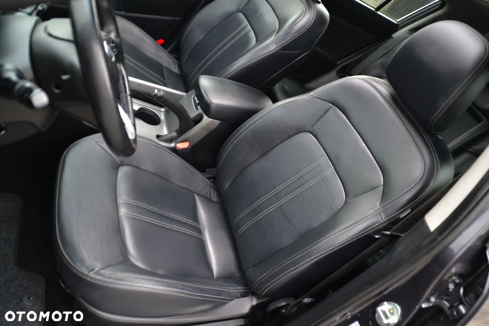 Kia Sportage 1.6 GDI Business Line L 2WD - 28