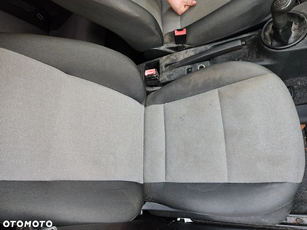 Skoda Roomster I Fabia II fotel przód przedni prawy - 1