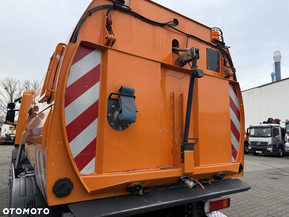 Scania P230 4x2 EURO5 ZAMIATARKA JOHNSTON VT605- 6 M³ - 22