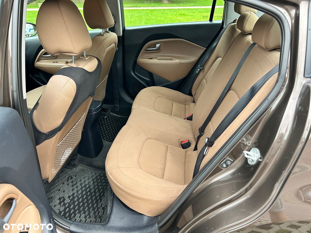 Kia Rio 1.4 XL - 8