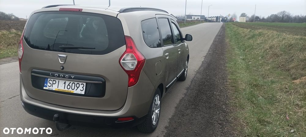 Dacia Lodgy ver-1-6-laureate - 3